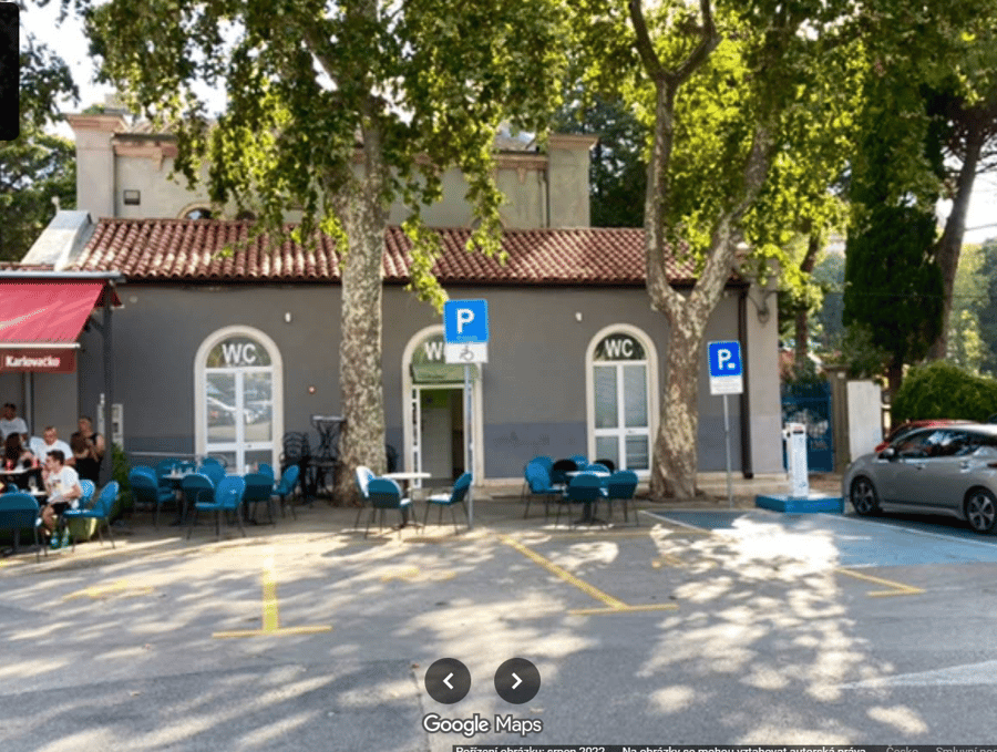 Parkoviště Amfiteatarska ul., Pula, Chorvatsko