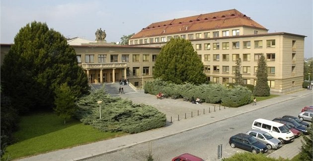 Lékařská fakulta Univerzity Palackého v Olomouci (stará budova)