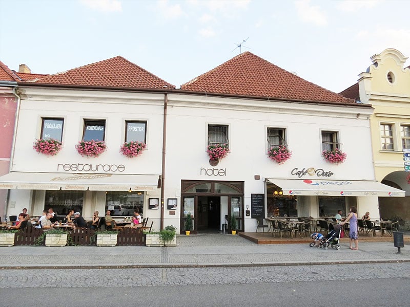 Restaurace a hotel Český Dvůr Beroun