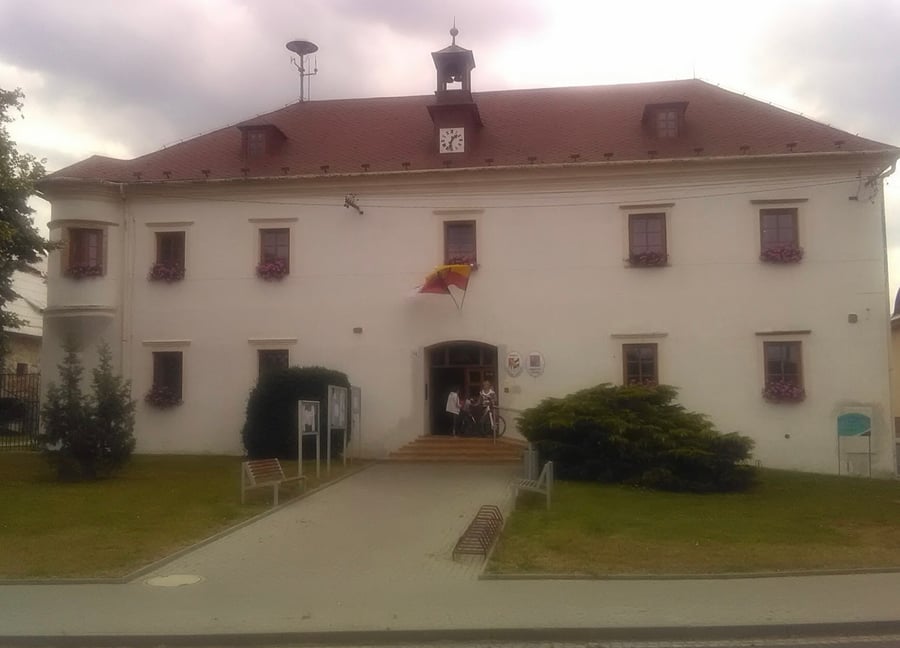 Obecní úřad Dlouhá Loučka