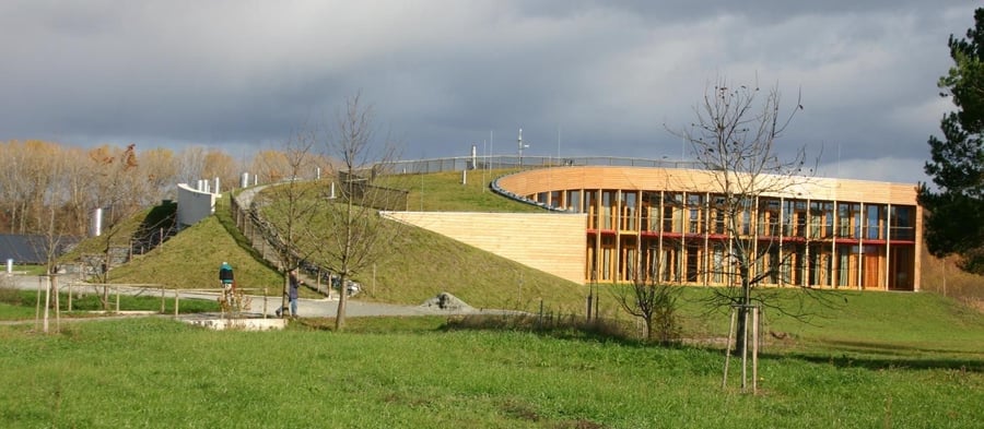 SLUŇÁKOV