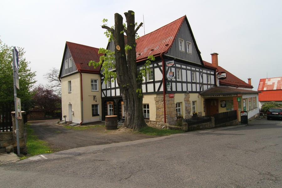 Hotel*** U Zeleného stromu v Janově nad Hřenskem