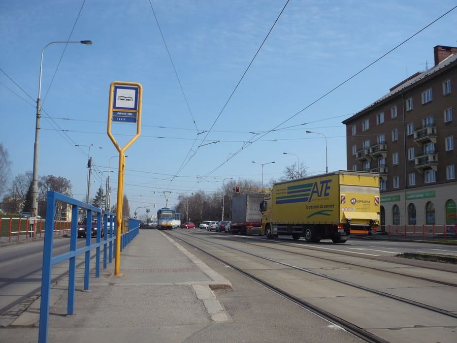 tramvajová zastávka Rektorát VŠB