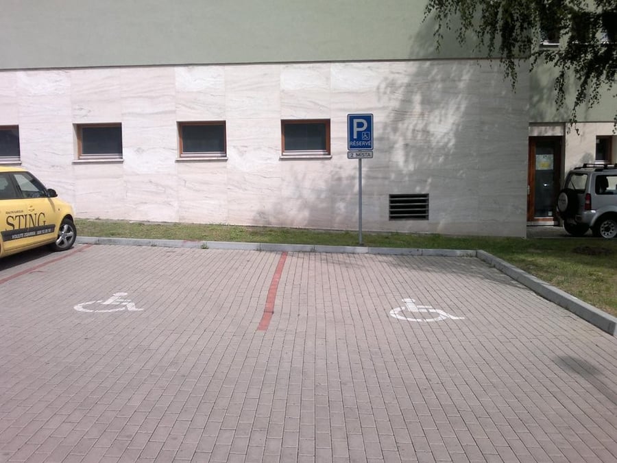Vyhrazené parkoviště
