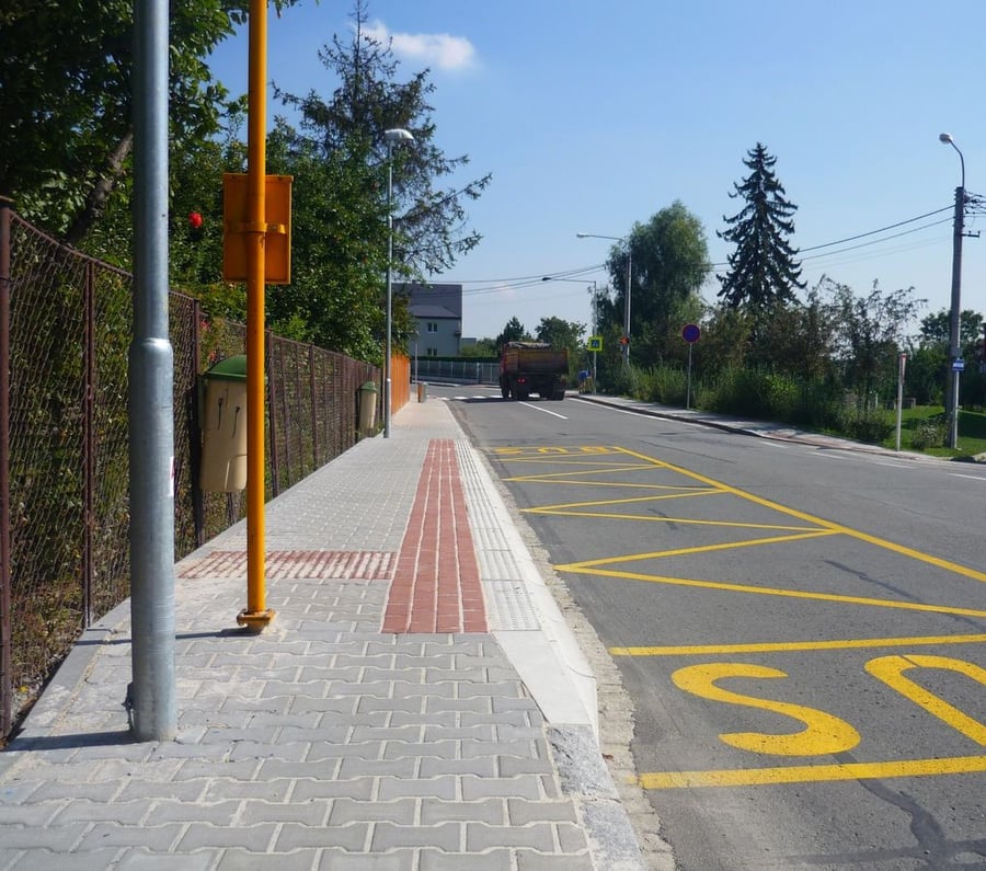 autobusová zastávka Krásné Pole - střed