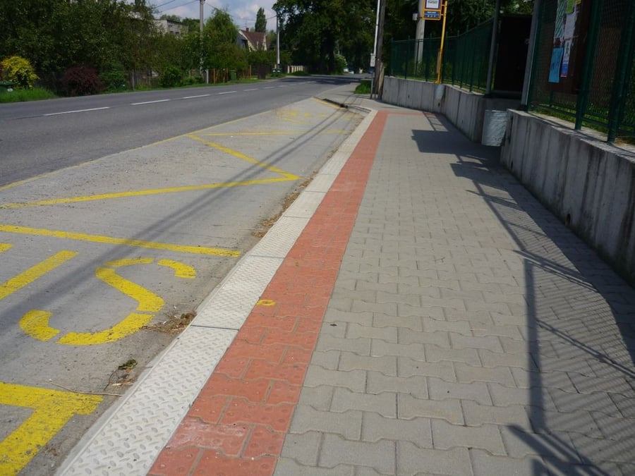 autobusová zastávka Horní cesta