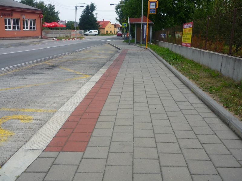 autobusová zastávka Janová