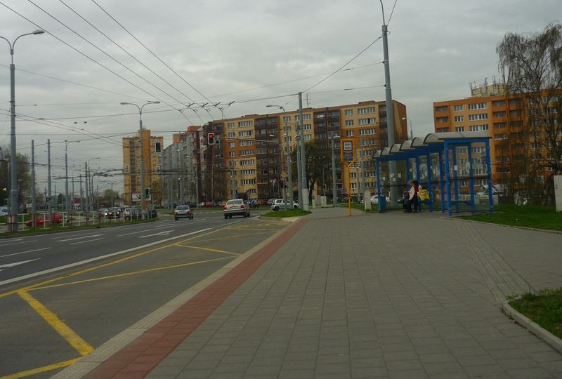 autobusová a trolejbusová zastávka Českobratrská