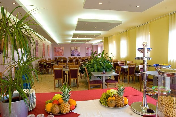 Restaurace v hotelu Trend