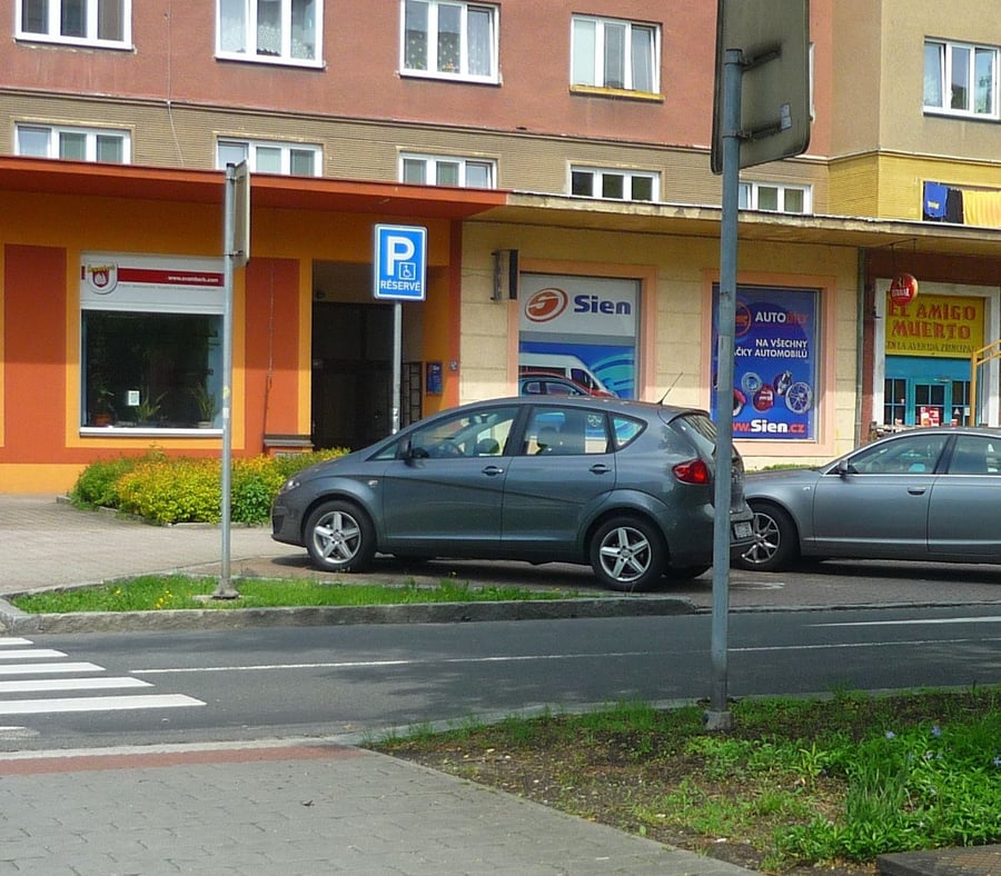 Vyhrazené parkoviště