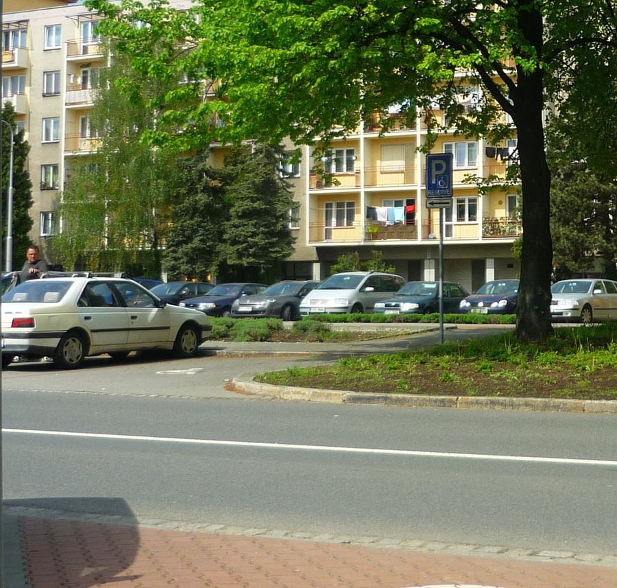 Vyhrazené parkoviště