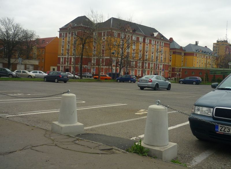 Vyhrazené parkoviště