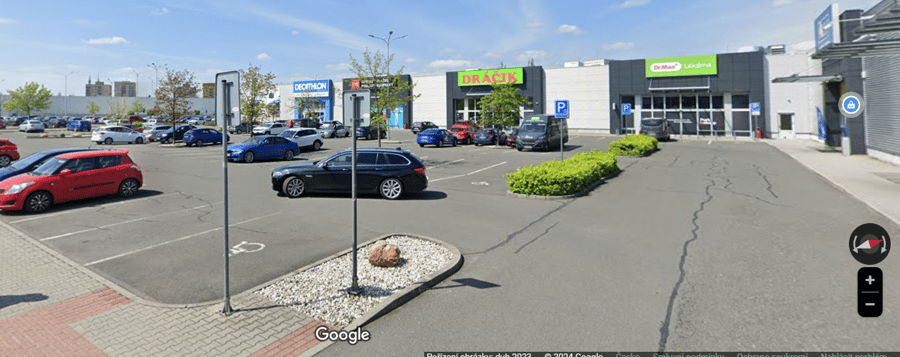 Parkoviště Varenská, Moravská Ostrava a Přívoz