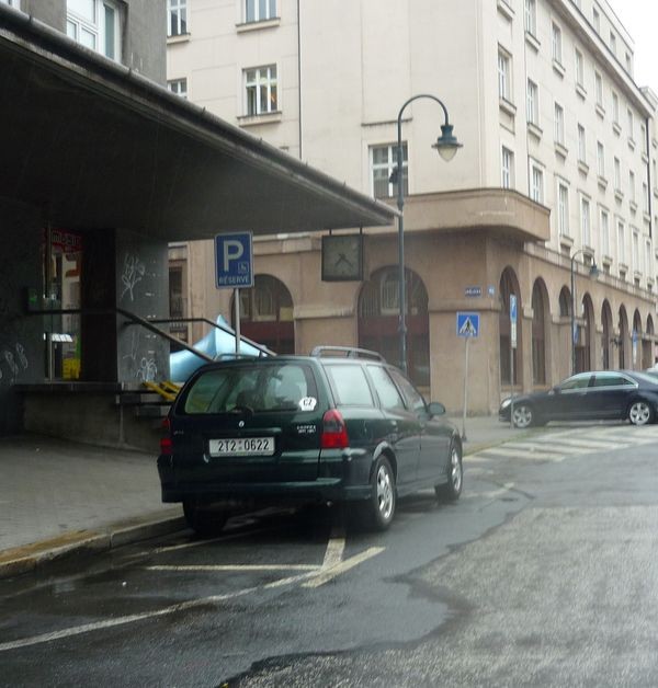 Vyhrazené parkoviště