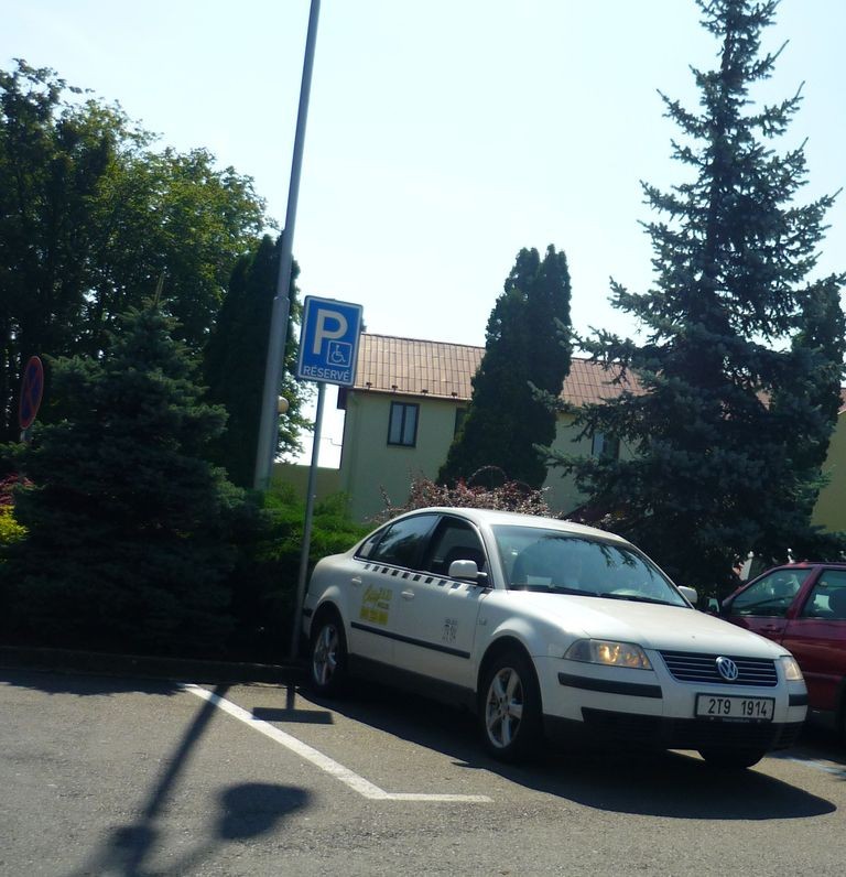 Vyhrazené parkoviště
