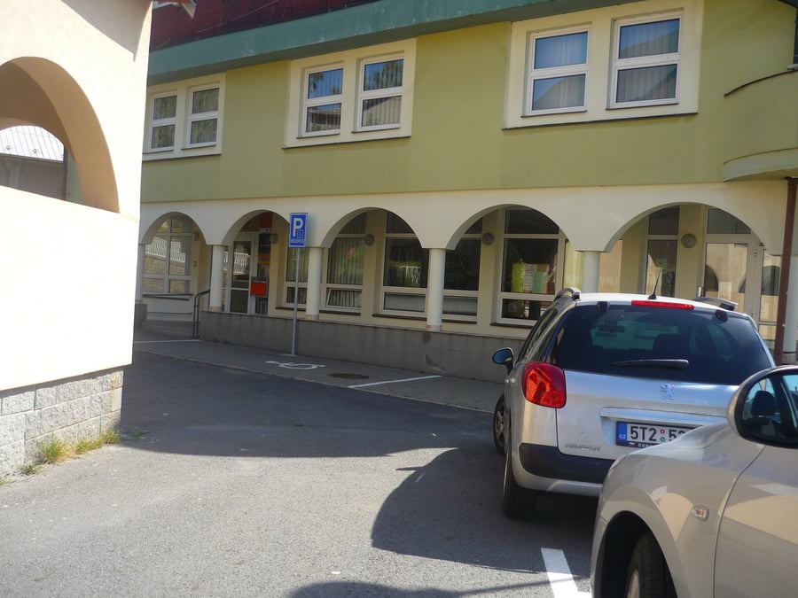 Vyhrazené parkoviště