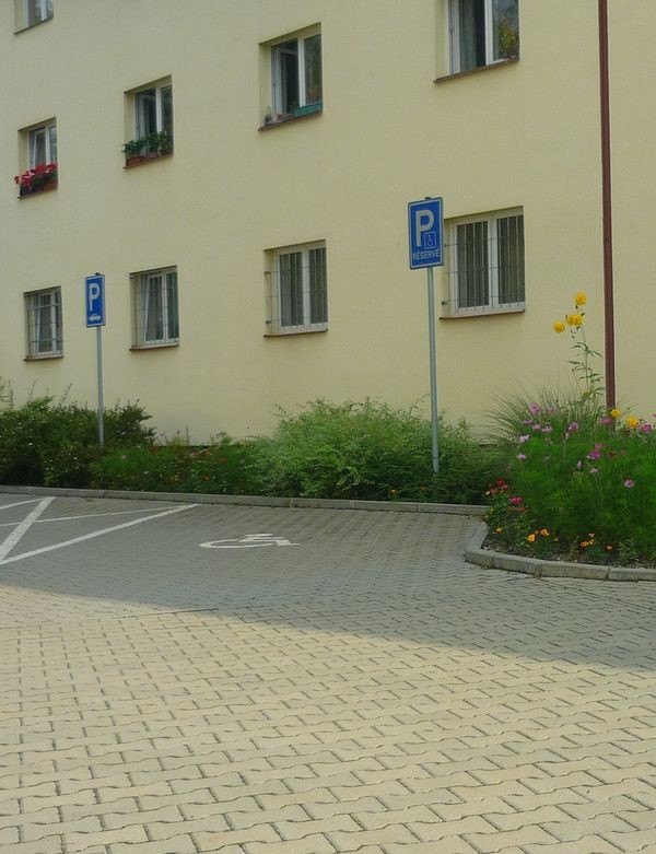 Vyhrazené parkoviště