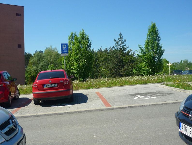 Vyhrazené parkoviště
