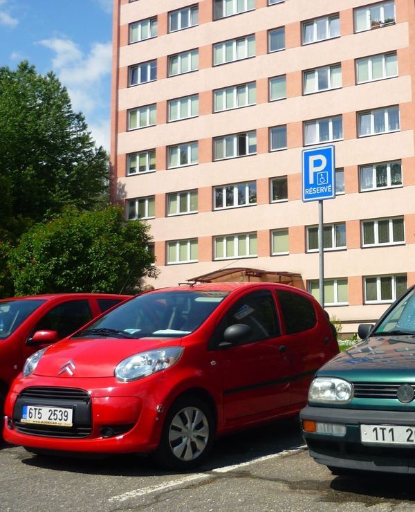 Vyhrazené parkoviště