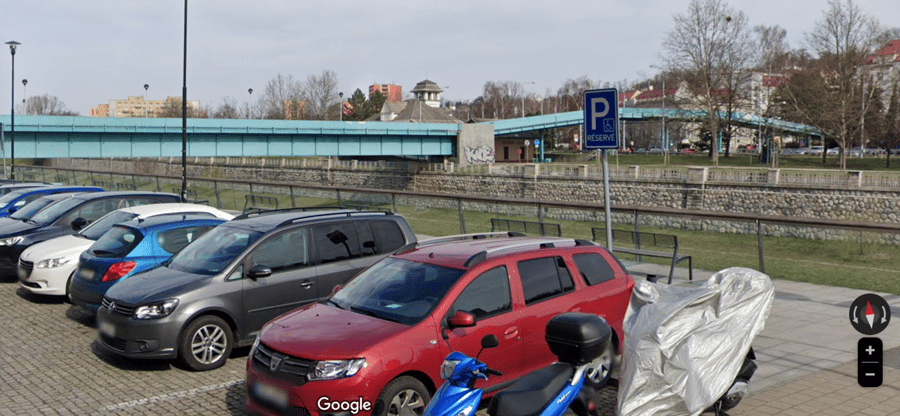 Lávka přes řeku Ostravici