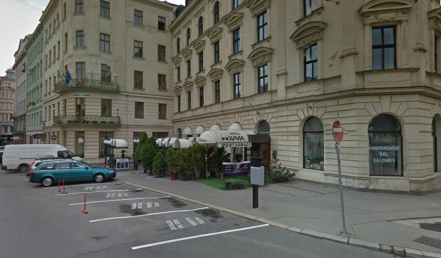 Restaurace Slavia v rekonstrukci