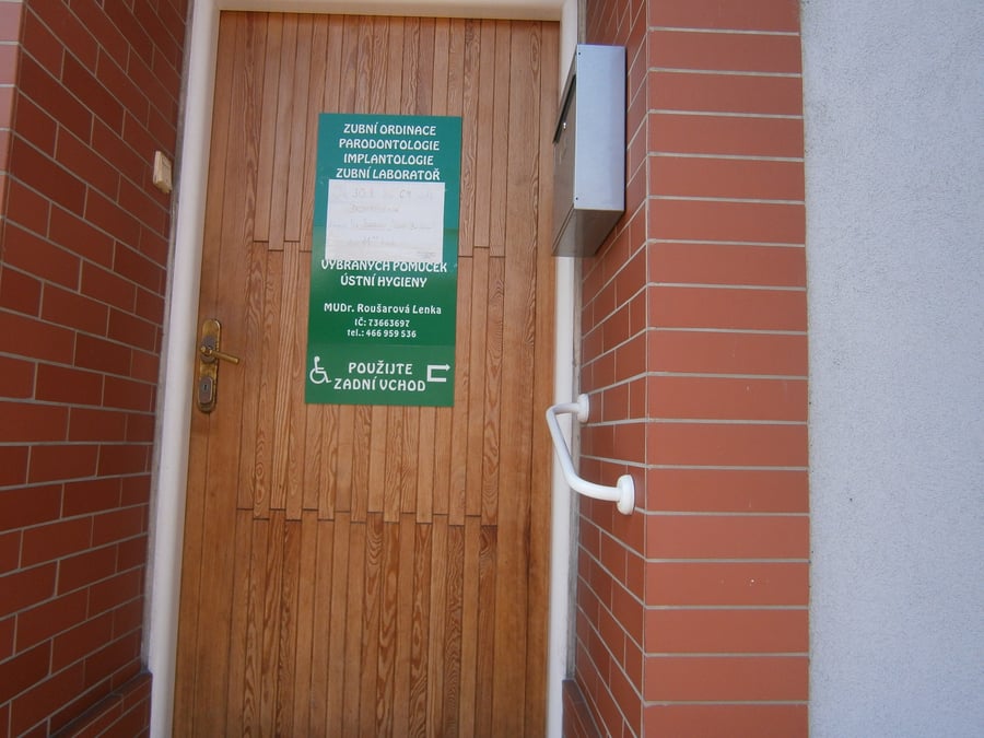 Zubní ordinace, zubní laboratoř
