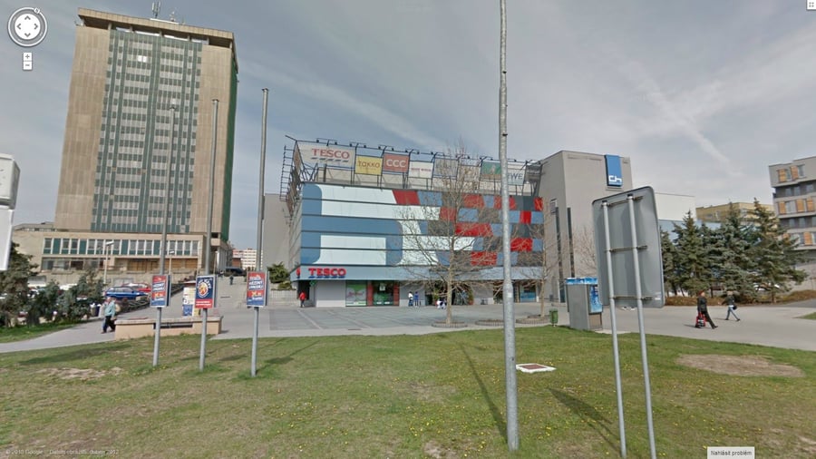 Obchodní centrum Chomutovka