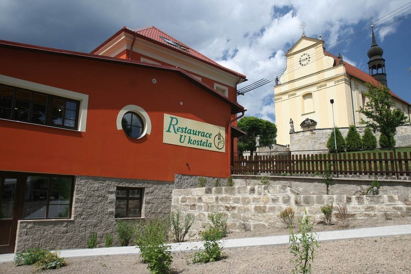 Restaurace U Kostela - Růžová