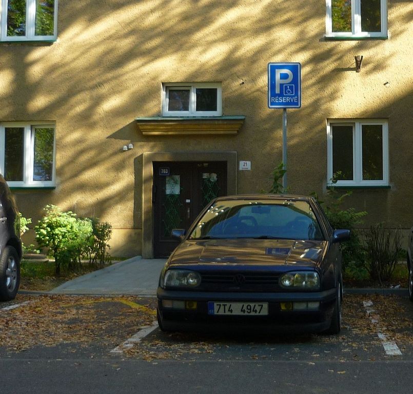 Vyhrazené parkoviště