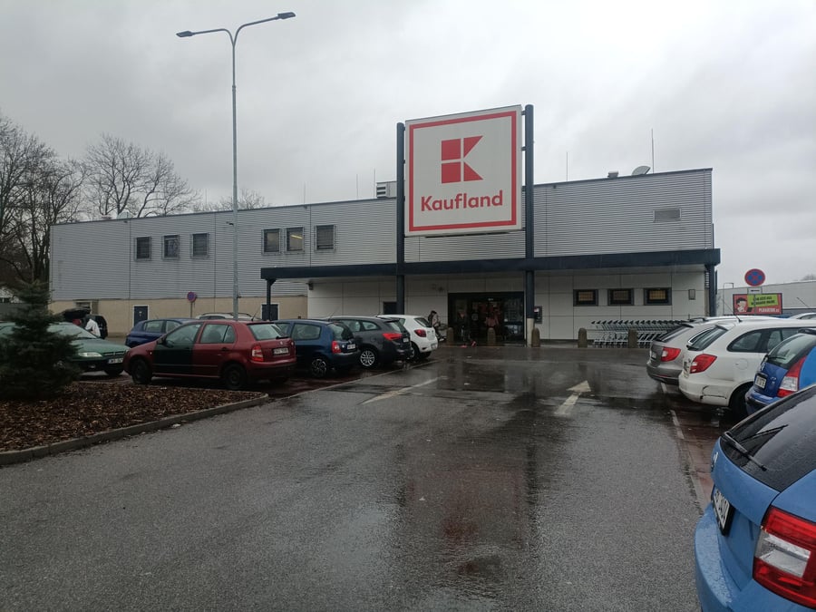 Kaufland - Dvůr Králové nad Labem