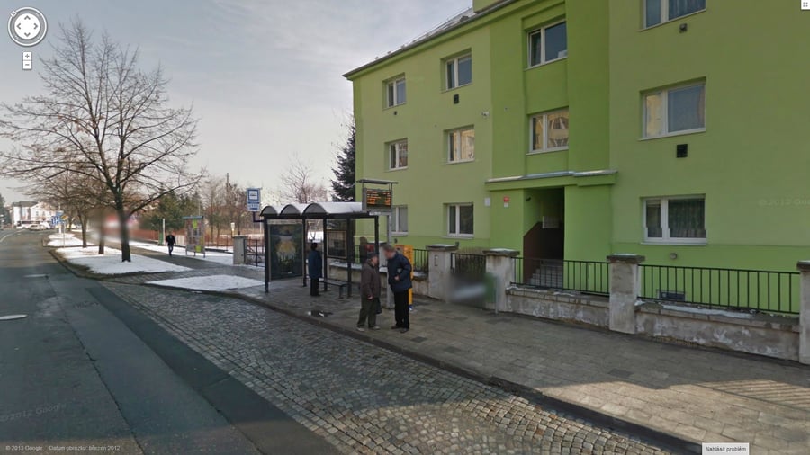 autobusová zastávka Povel škola