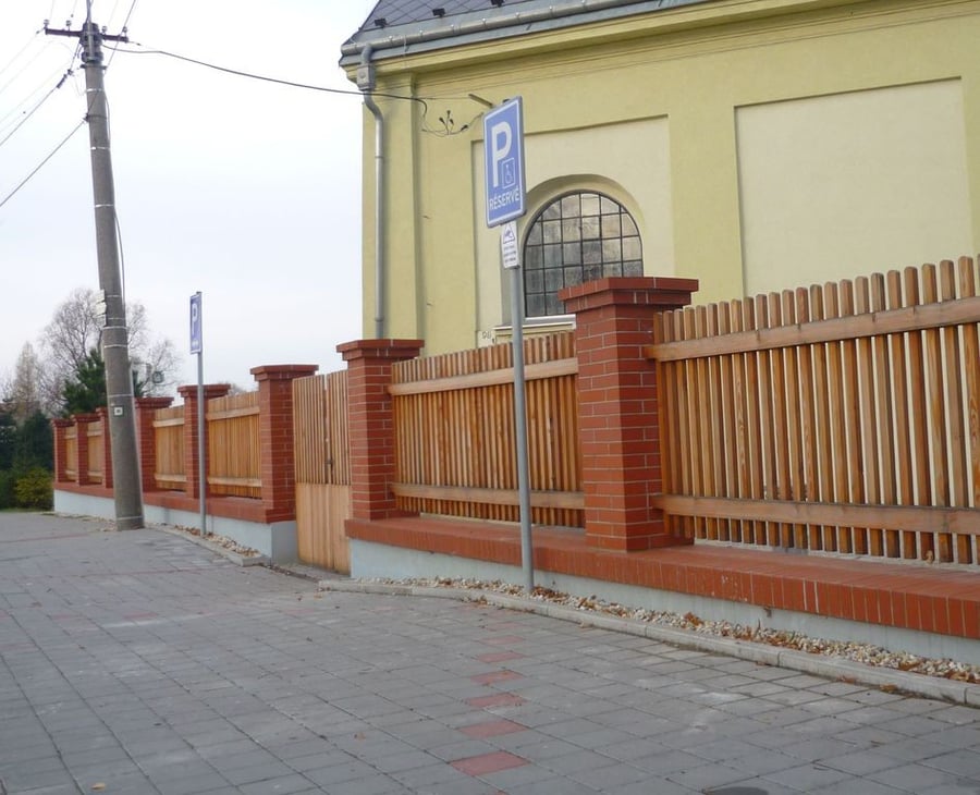 Vyhrazené parkoviště
