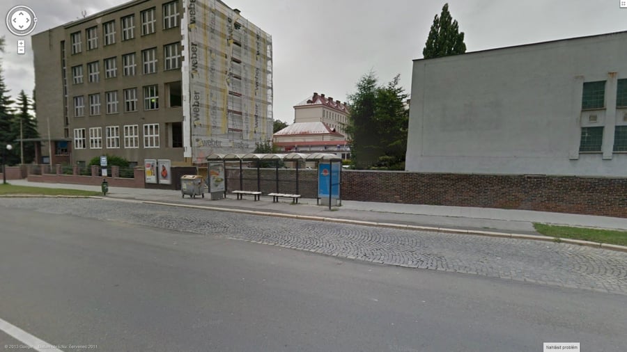 autobusová zastávka Třída 17.listopadu