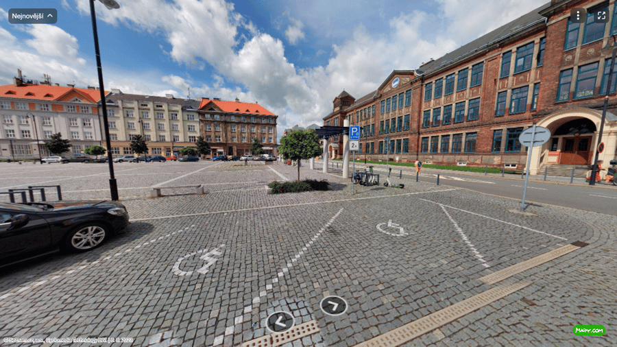 Parkoviště nám. J. z Poděbrad, Ostrava