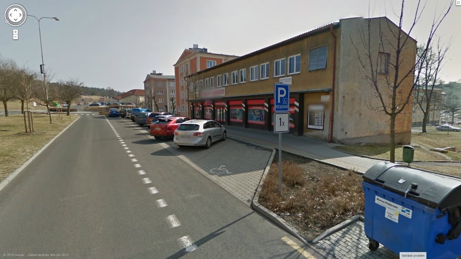 Parkoviště Hlavní třída, Ostrov