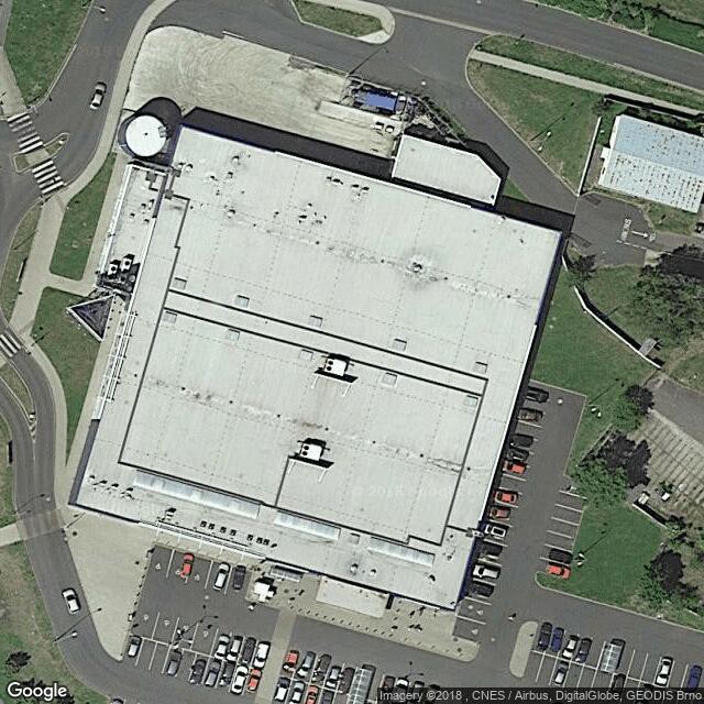 Obchod Tesco - Ostrov