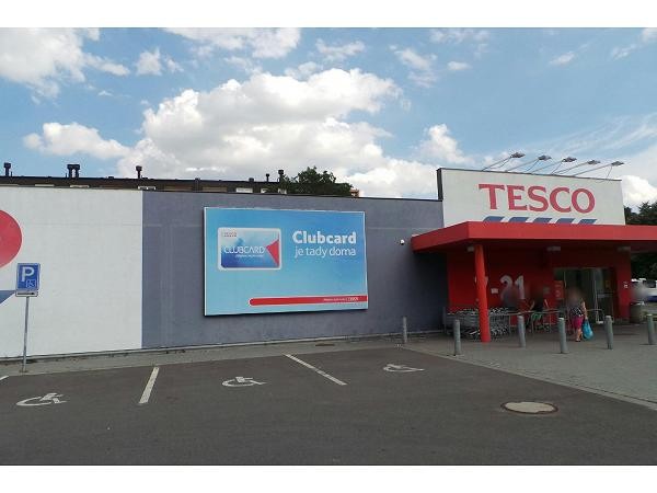 Obchodní dům Tesco - Přerov