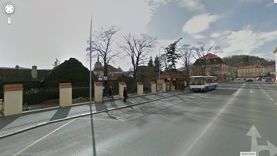 Autobusová zastávka U černého koně
