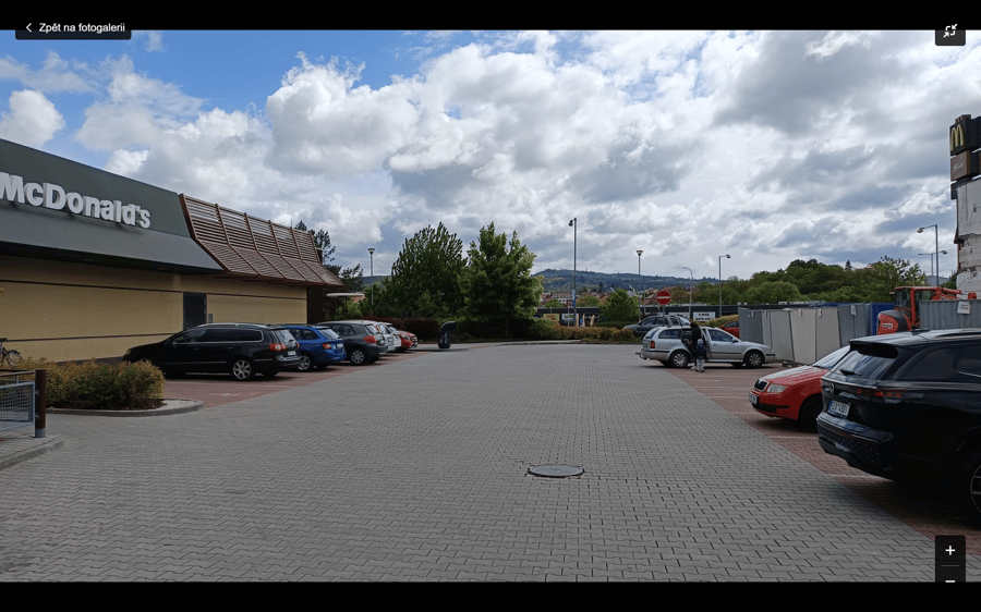 Parkoviště Hradišťská ul., Písek