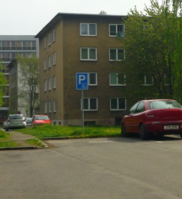 Vyhrazené parkoviště