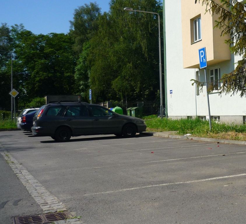 Vyhrazené parkoviště