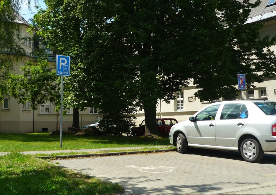 Vyhrazené parkoviště