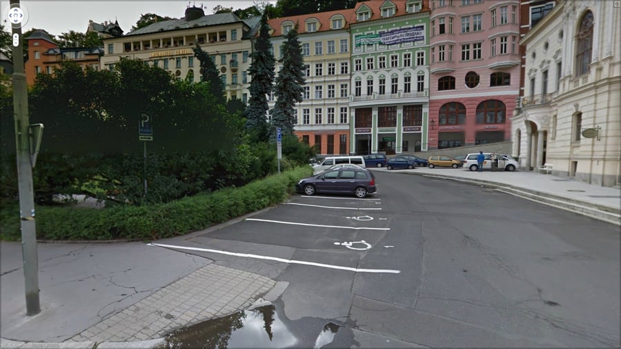 Parkoviště Divadelní náměstí nám., Karlovy Vary