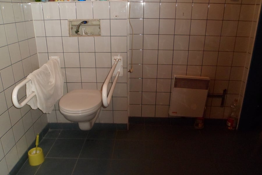 WC v metru C, Vyšehrad