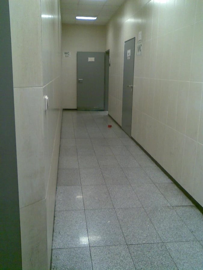 WC v metru C, Letnany