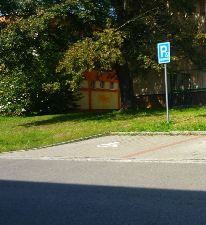 Vyhrazené parkoviště