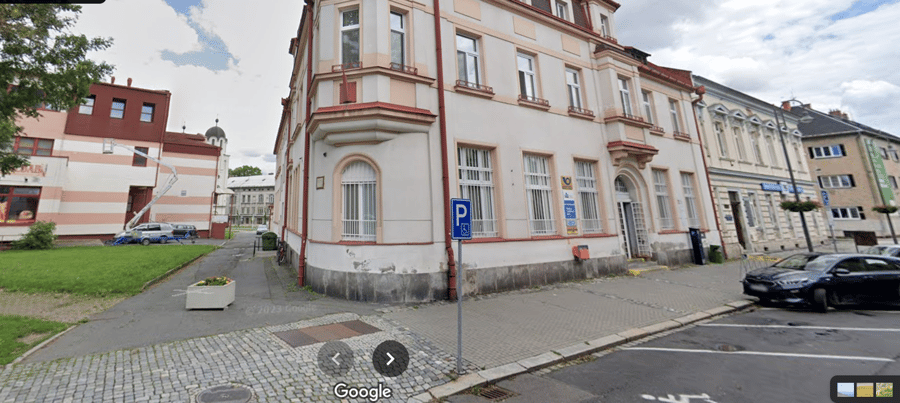 Parkoviště nám. Minoritů, Krnov 