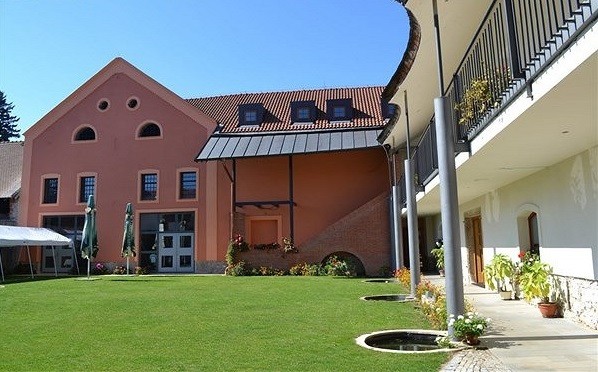 Restaurace Lihovar Telč 