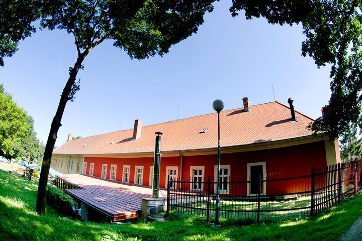 Moname restaurace