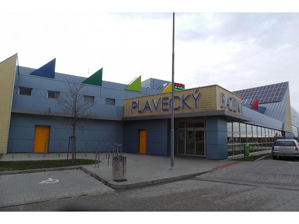 Plavecký bazén a venkovní aquapark